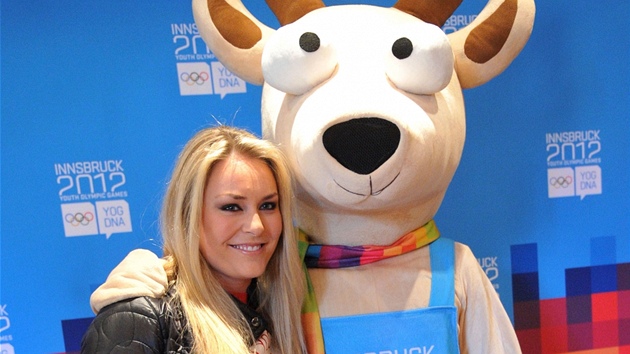 LINDSEY A MASKOT YOGGL. Jednou z ambasadorek olympijských her mládeže je slavná LINDSEY A MASKOT YOGGL. Jednou z ambasadorek olympijských her mládeže je slavná