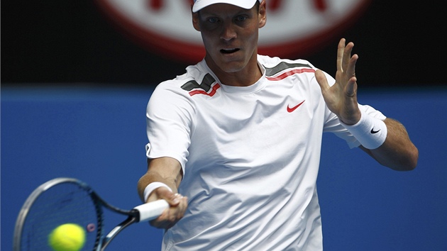 FORHEND. Tomá Berdych ve druhém kole Australian Open. 