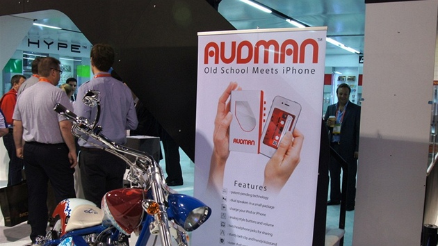 Pouzdro Audman promní iPhone ve walkman