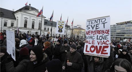 Protesty proti korupci v Bratislav (27. ledna 2012)