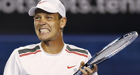 NEJDE TO. Tomá Berdych ve tvrtfinálovém utkání Australian open v Melbourne