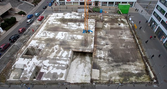 Oputné stavenit na Mírovém námstí v Ústí nad Labem