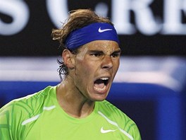 VAMOS! panlsk tenista Rafael Nadal se raduje pot, co sebral podn Federera