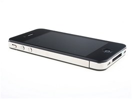 Padlk iPhonu 4 se od originlu tm neli