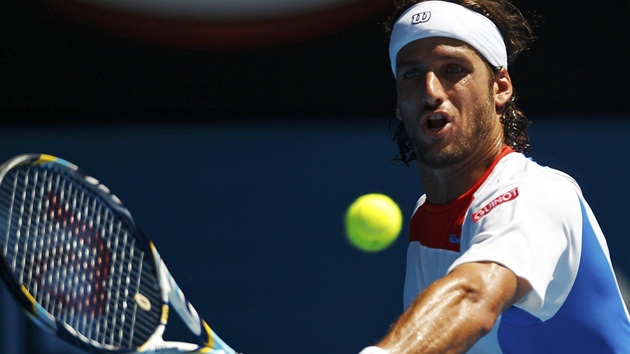 NE. Feliciano Lopez vypadl v osmifinále Australian Open s Rafaelem Nadalem.