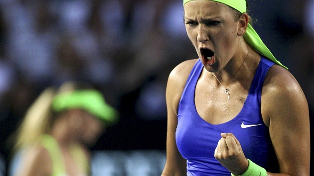ANO! Viktoria Azarenková se povzbuzuje ve finále Australian Open, zatímco její