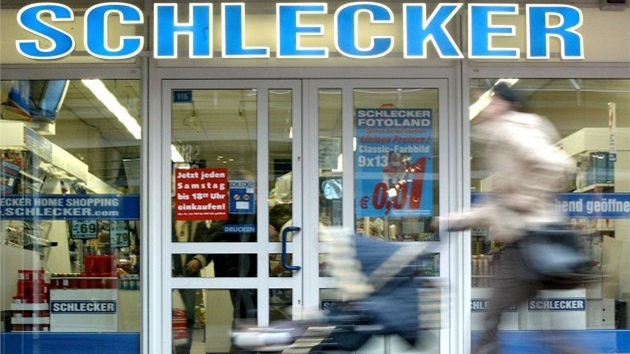 Schlecker. Schlecker.