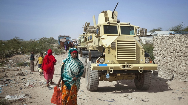 Somálka, která prchla ped hladomorem nebo boji v Mogadiu do uprchlického