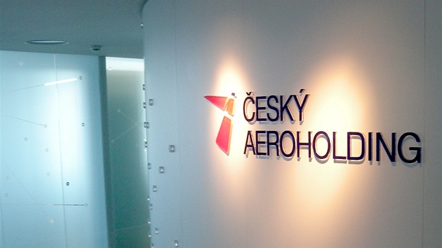 Chodba kanceláří Aeroholdingu v pražské Ruzyni Chodba kanceláří Aeroholdingu v pražské Ruzyni