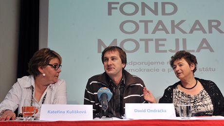 innost protikorupního Fondu Otakara Motejla zahájila jeho dcera Kateina