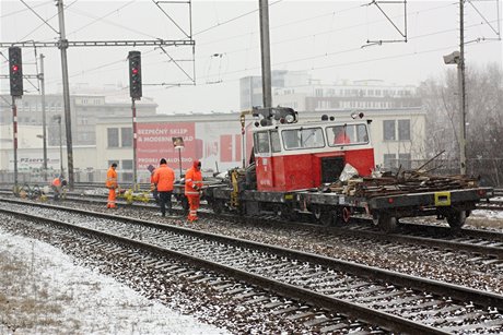 eta SDC po hodin jzdy (vetn neplnovan kontroly kolej na pn...