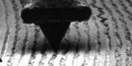 Detail povrchu Volta disku