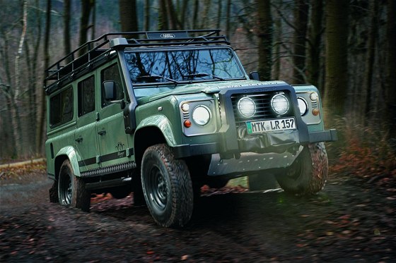 Land Rover Defender Blaser Edition