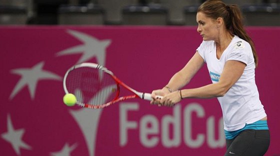 NA TRÉNINKU. Iveta Beneová se pipravuje na úvodní fedcupový duel souboje s