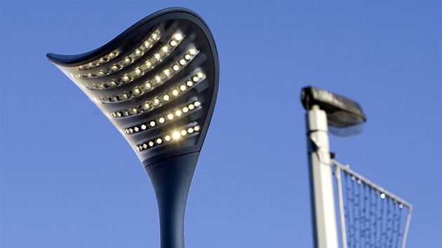 Úsporné LED veřejné osvětlení na pražském Smíchově. Úsporné LED veřejné osvětlení na pražském Smíchově.