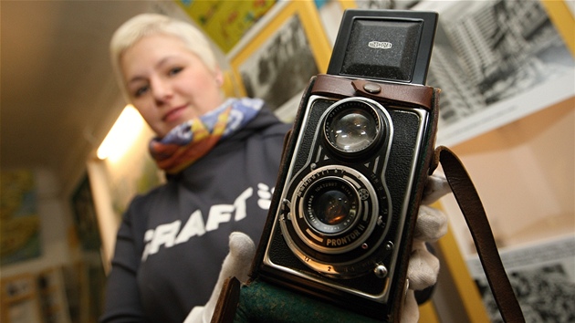 Fotoaparát Flexareta, kterým H+Z na své první cest nafotili tém 5 000 snímk.