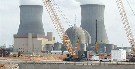 Pípravné práce pro stavbu nových reaktor v elektrárn Vogtle u zaaly.
