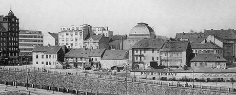 Historick snmek Anglickho nbe v Plzni z roku 1940 s kopul Malho