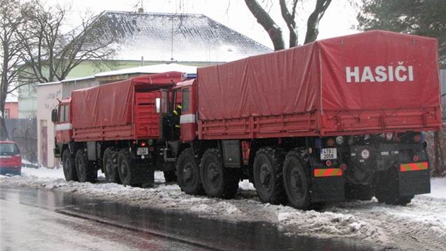 Ve tvrtek 16. února 2012 zasahovali hasii na Vysoin kvli snhové kalamit