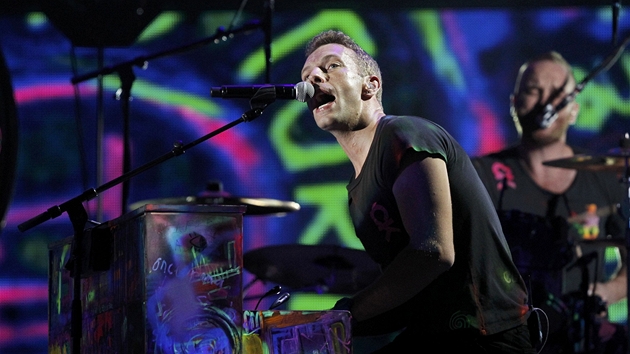 Grammy 2012 - Chris Martin a Coldplay (Los Angeles, 12. února 2012)