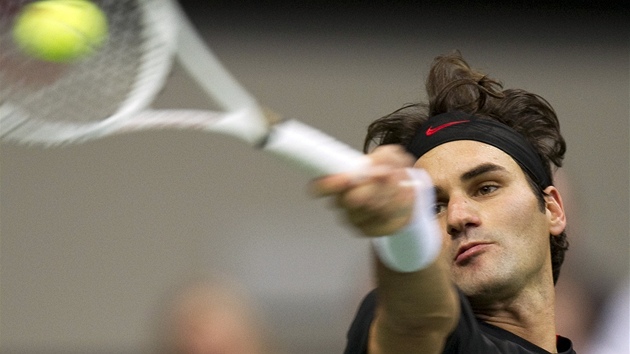 výcarský tenista Roger Federer ve finále turnaje v Rotterdamu.