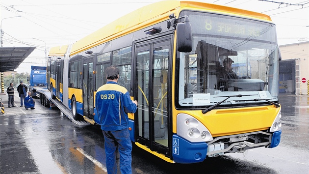 O dotační peníze na nákup nových vozidel usiluje Dopravní společnost Zlín -... O dotační peníze na nákup nových vozidel usiluje Dopravní společnost Zlín -...