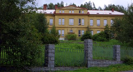 Areál bývalé nemocnice v Kraslicích na Sokolovsku
