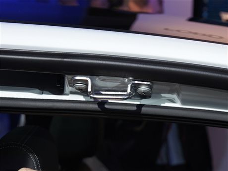 Ford B-Max: premira na veletrhu Mobile World Congress v Barcelon