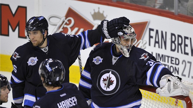 Pavelec proti Tamp Bay pedvedl 22 zákrok.