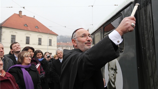 Ktem tramvaje pipomnajc otce genetiky v Brn zaal rok Gregora Johanna Mendela. Oslavy nesou nzev Mendel 190 (opat Starobrnnskho kltera Luk Even Martinec).