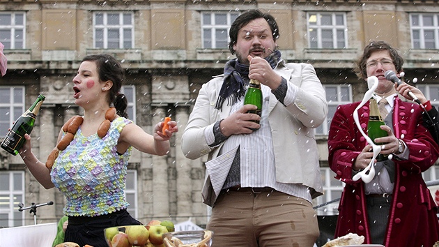 Studenti bhem protestního týden neklidu na praském námstí Jana Palacha (29.