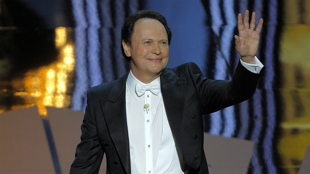 Moderátor Billy Crystal se uvedl replikou o krásném krachujícím divadle - v