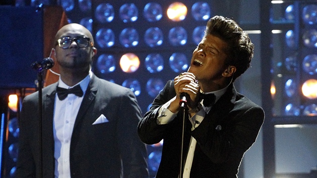 Brit Awards 2012: Bruno Mars