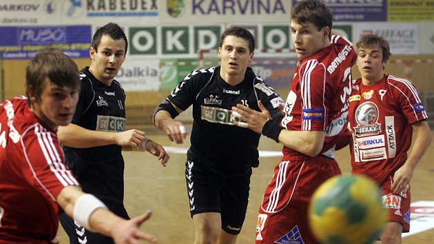 Momentka z utkání Baník Karviná - Dukla Praha. Momentka z utkání Baník Karviná - Dukla Praha.