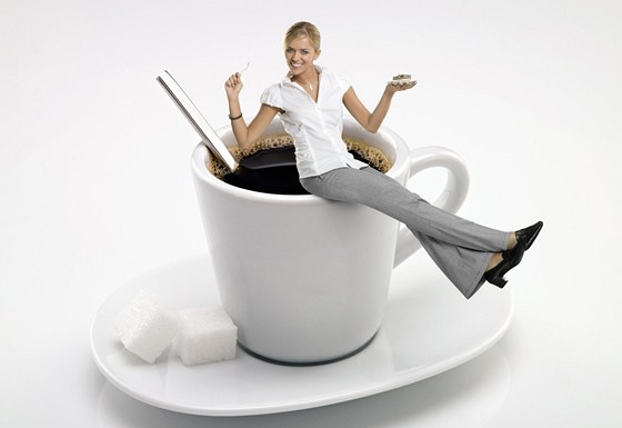 U bloek, které konzumovaly 200 miligram kofeinu nebo více denn, bylo zaznamenáno mírné sníení hladin estrogenu (ilustraní snímek)
