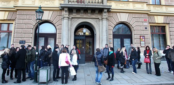 Studenti práv by podle jedné z variant mohli dostudovat kolu v Plzni, v nov vzniklém vysokokolském ústavu.