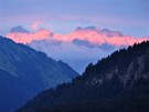 Zapadající slunce osvcuje Zugspitze