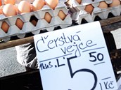 Ve stncch na Zelnm trhu v Brn byla vejce k dostn za 5,50 korun. (7.