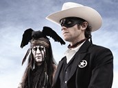 Johnny Depp (vlevo) a Armie Hammer ve snmku The Lone Ranger