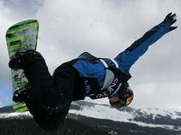 "Letos slavím svoji 20. snowboardovou sezónu a u se tím, jak si na Snowjamu...