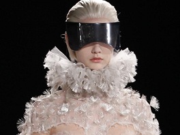 Alexander McQueen podzim - zima 2012/2013