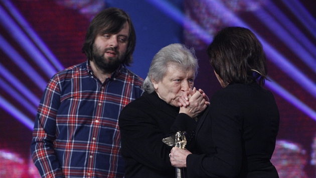 Leopardí Marta Jandová a slávik Richard Müller pi udílení cen Andl