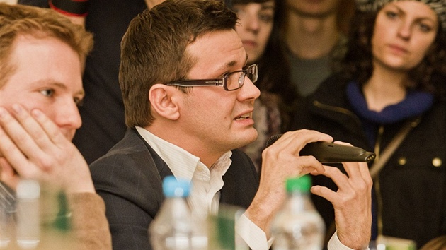 Ondřej Liška obhajuje názor, že islám pro Českou republiku hrozbou není. Ondřej Liška obhajuje názor, že islám pro Českou republiku hrozbou není.