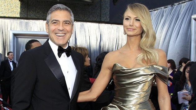 George Clooney a Stacy Keiblerová