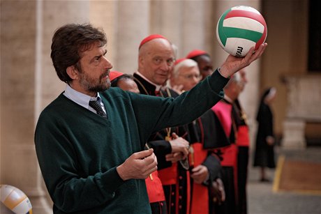 Nanni Moretti pi natáení svého filmu Máme papee!