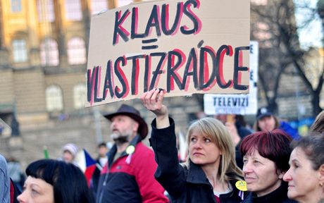 Holeovská výzva získala na své protivládní demonstrace od píznivc u tém 200 tisíc.