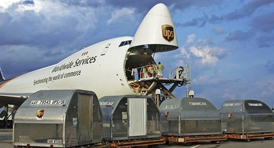 ups, peprava, kontejnery, Boeing 747-400