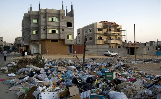 ílený nepoádek, odpadky a zbytky, i tak vypadají ulice ve mst Gaza.