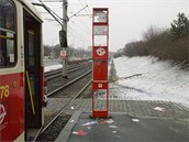 Tramvajovou zastávku U Libuského potoka zniili vandalové.