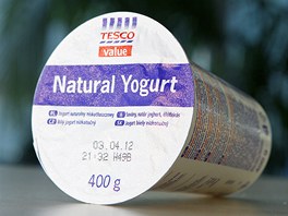 Tady je. Bílý jogurt Tesco - prodává se na eském trhu, ale pejmenovat ho z...
